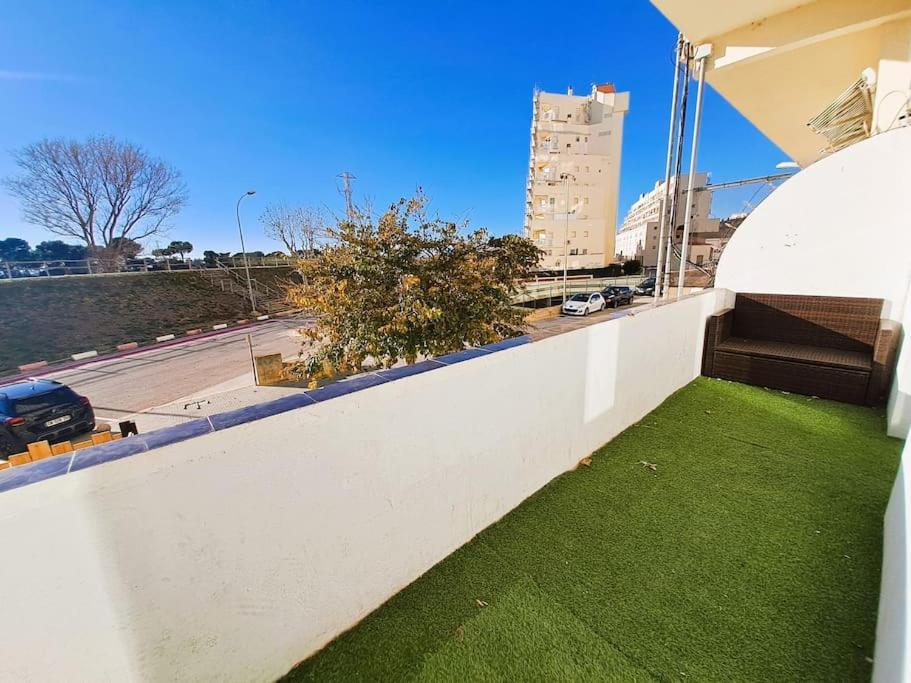 Apartamento 1A Linea De Mar Empuriabrava Buitenkant foto